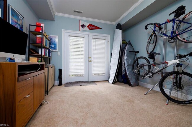 Building Photo - 949 Bolling Ave