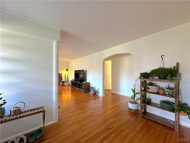 Building Photo - 4055 Bristol Rd