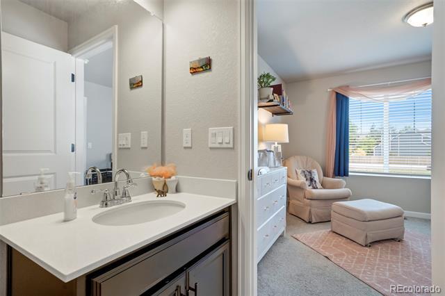 Building Photo - 5636 Canyon View Dr