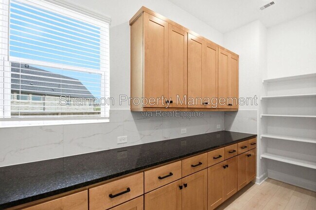 Building Photo - 14314 Olive Hbr Trl