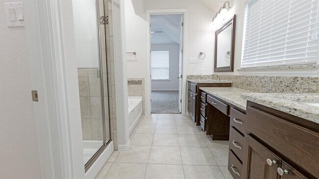 Building Photo - 3478 De Soto Loop