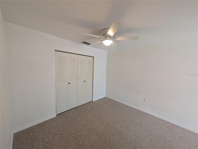 Building Photo - 10562 Windsor Lake Ct