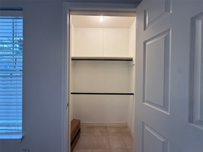 Building Photo - 2250 Bering Dr