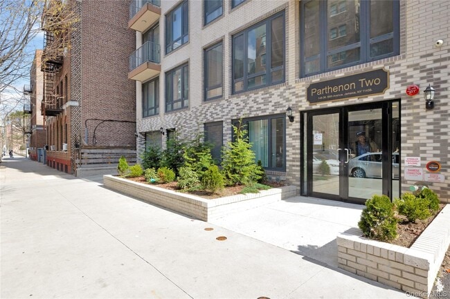 Building Photo - 148-36 89th Ave