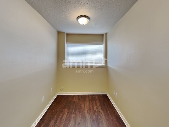 Building Photo - 1496 N 2150 W