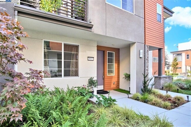 Primary Photo - 29322 Hub Ln