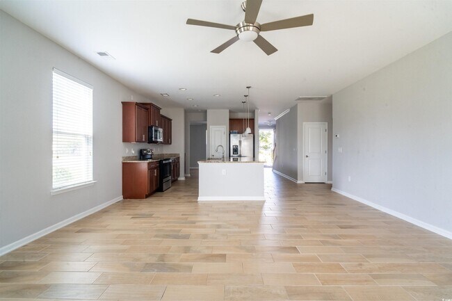 Building Photo - 2713 Scarecrow Way