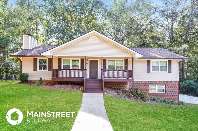 Building Photo - 6185 Hillpine Dr