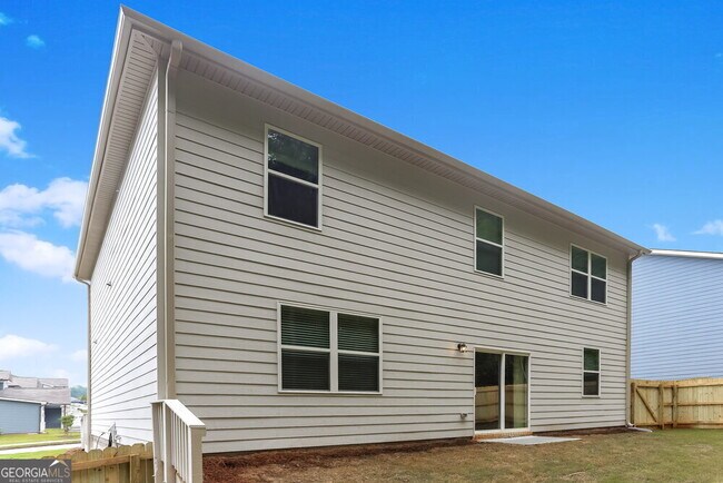 Building Photo - 215 Hamilton Pointe Dr