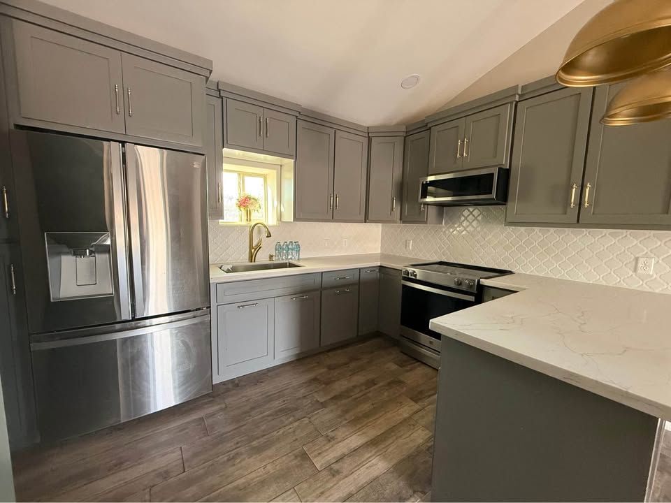 Building Photo - 233 S Iowa St