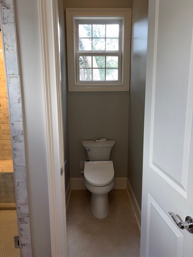 Building Photo - 34 Cobblestone Ct