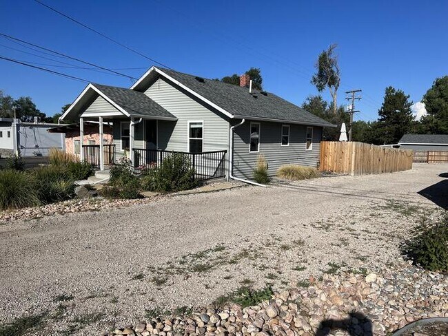 Building Photo - 390 S Garrison St