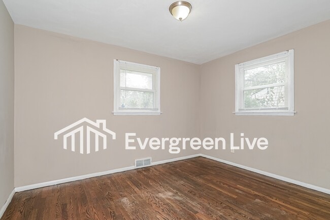 Building Photo - 20 Florissant Park Dr