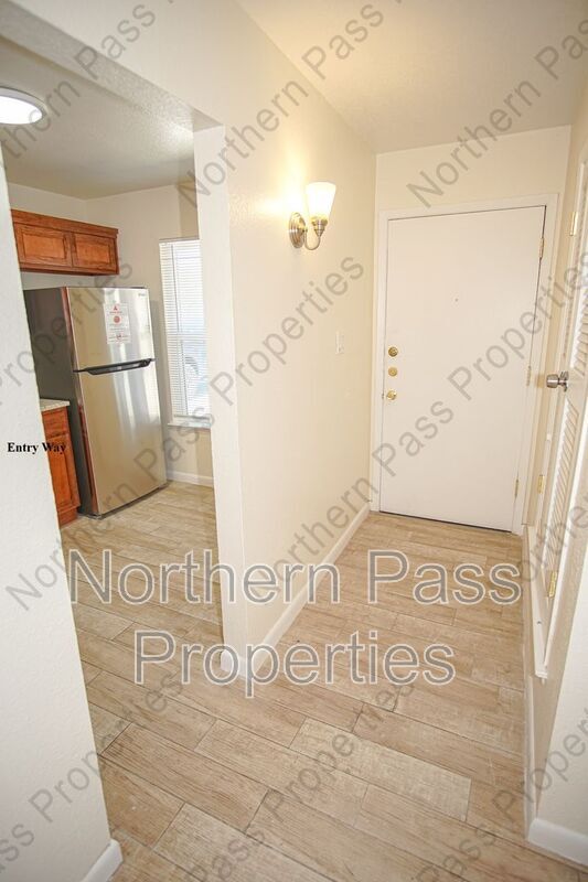 Building Photo - 3425 Risner Pl
