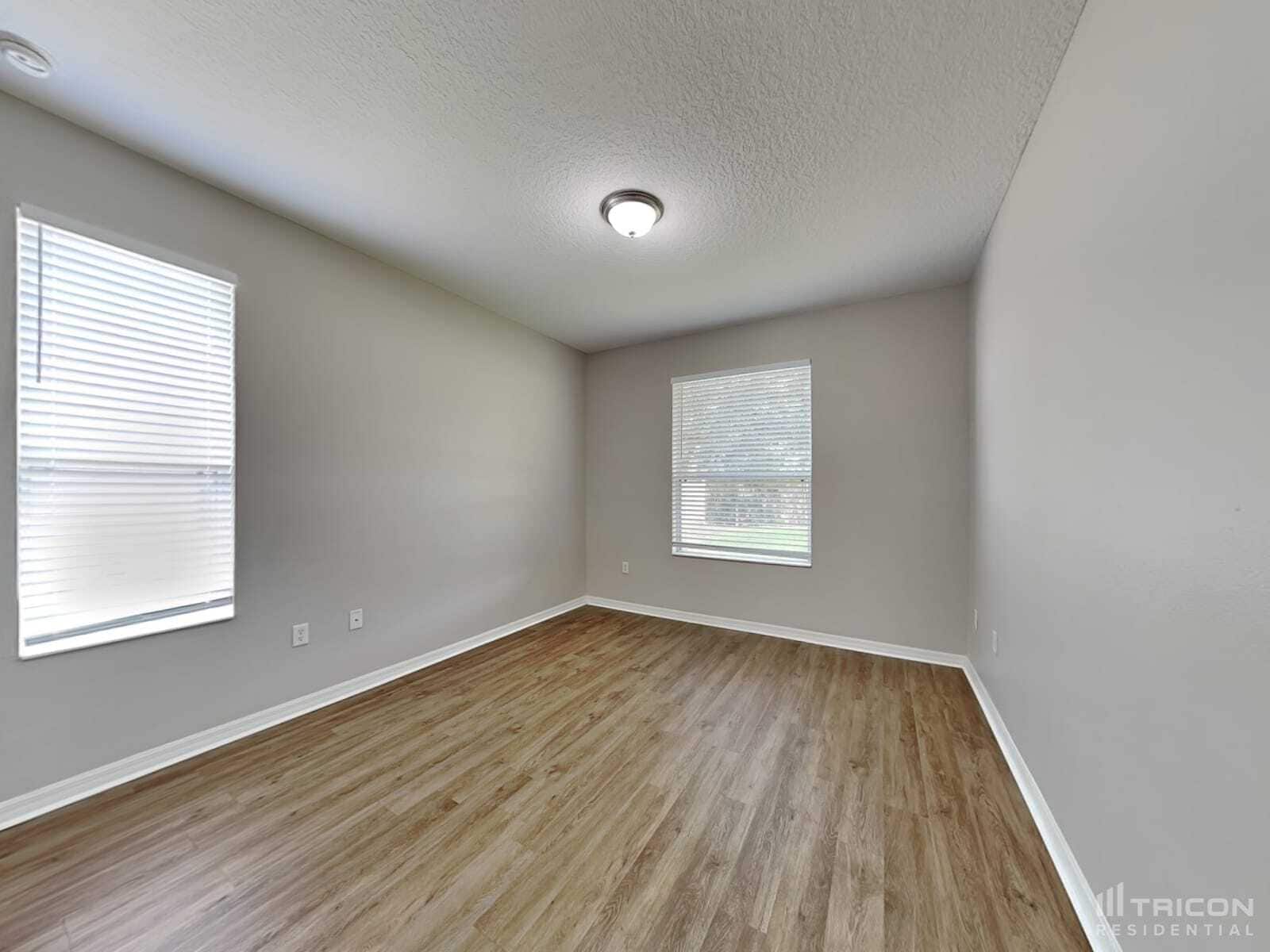 Building Photo - 36831 Queen Bee Ln