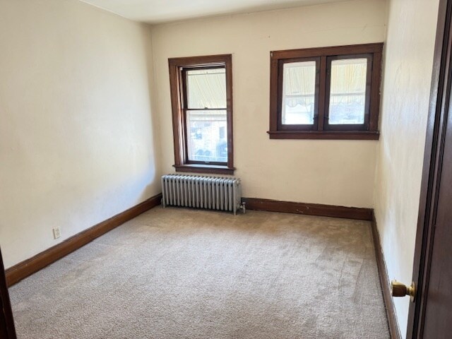 Building Photo - 1203 E Brady St