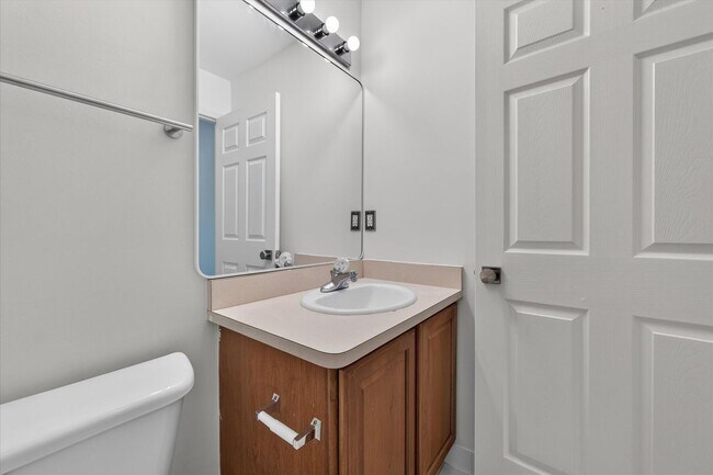 Building Photo - 39763 Rockcrest Cir