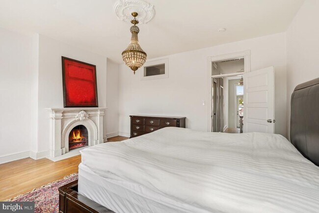 Building Photo - 1339 T St NW