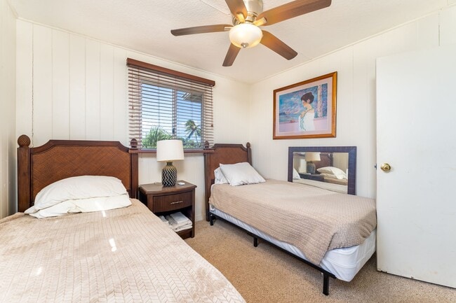 Building Photo - Furnished Luxury Ocean Front Estate in Waianae with Old Hawaii rural setting- 3/5 Luxury, 2 story...