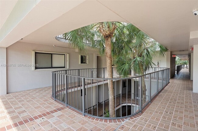 Building Photo - 8760 SW 133rd Avenue Rd