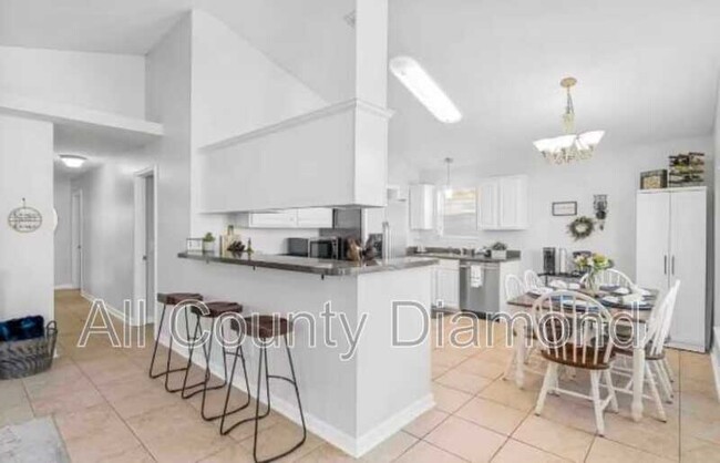 Building Photo - 11721 Sand Castle Ln