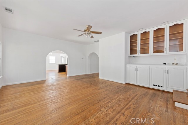 Building Photo - 4147 Allott Ave