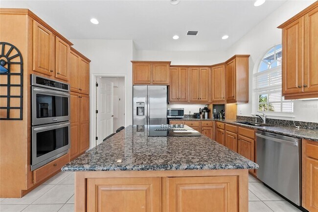 Building Photo - 3020 Gulf of Mexico Dr