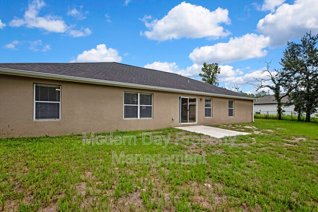 Building Photo - 12320 Papercraft Ave