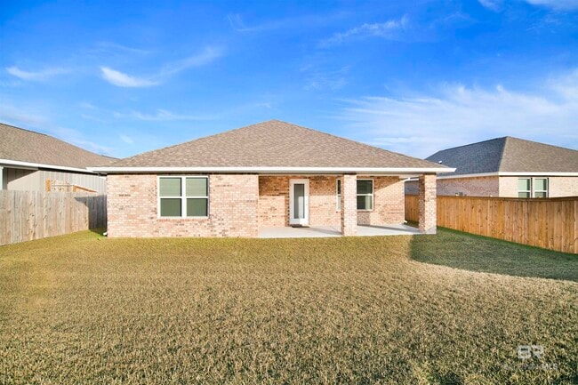 Building Photo - 32062 Lyon Rd