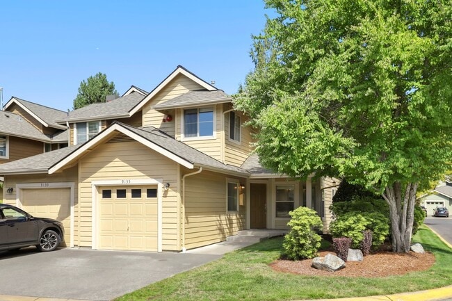 Building Photo - Must-see property that still feels brand new
