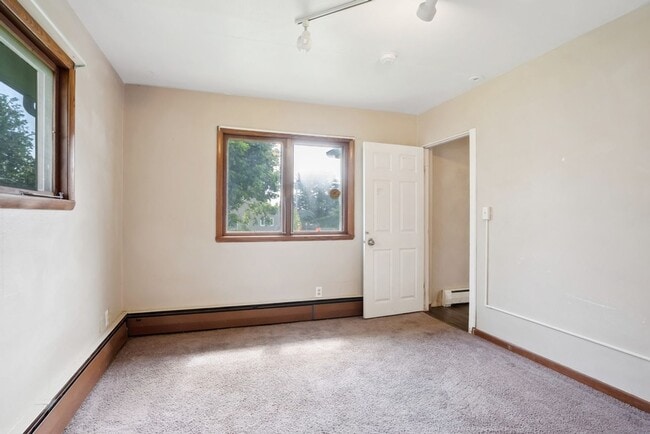 Building Photo - 1721 Clay St