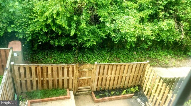 Building Photo - 9109 Barrick St