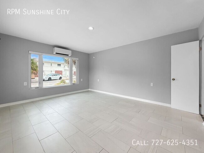 Building Photo - 17615 Lee Ave