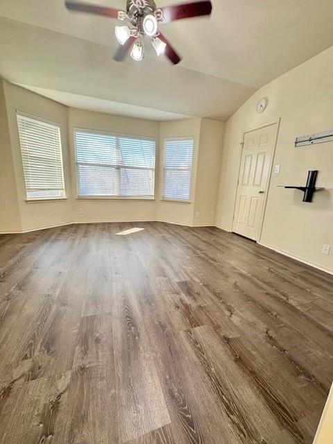 Building Photo - 11124 Friendship Dr