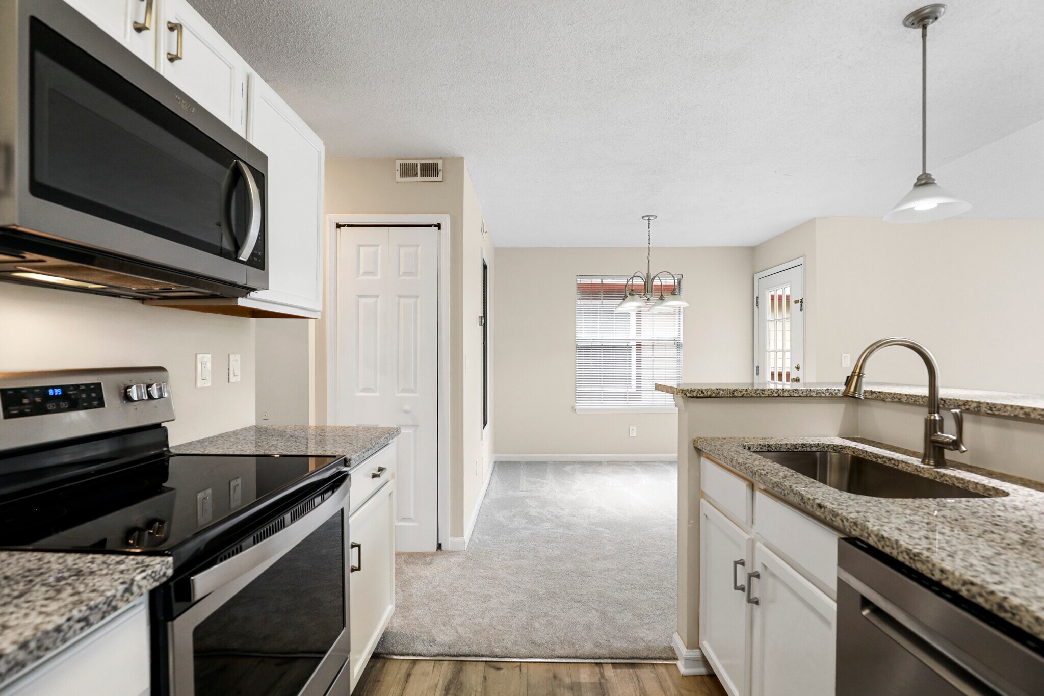 Building Photo - 903 Wentworth Ct