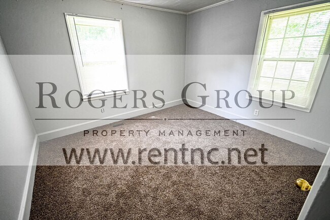 Building Photo - Homes for rent in Henderson NC - 716 Shirl...