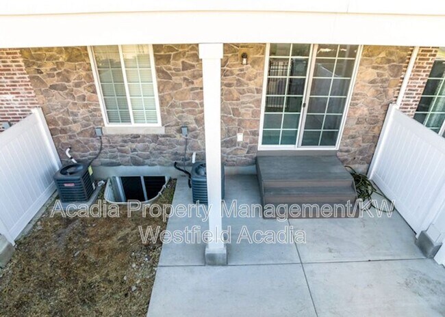 Building Photo - 3713 N 60 E