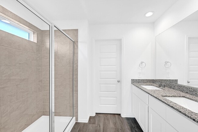 Building Photo - 2025 Woodlark Way