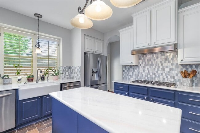Building Photo - 13011 Far Point Manor Ct