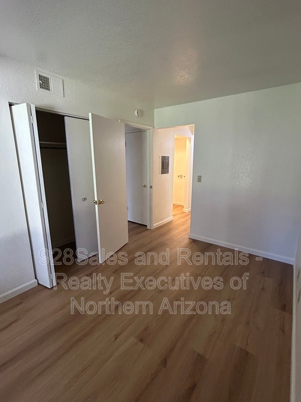 Building Photo - 1200 S Riordan Ranch St