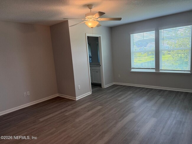 Building Photo - 105 Boracay Cir