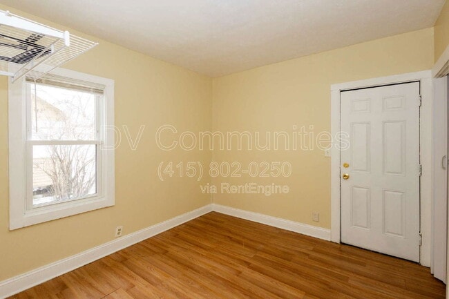 Building Photo - 3677 Ludgate Rd