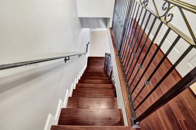 Building Photo - 2901 Dorchester Ln