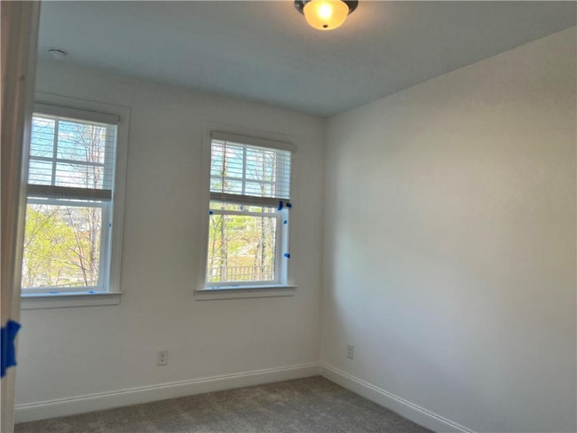 Building Photo - 6605 Beacon Dr