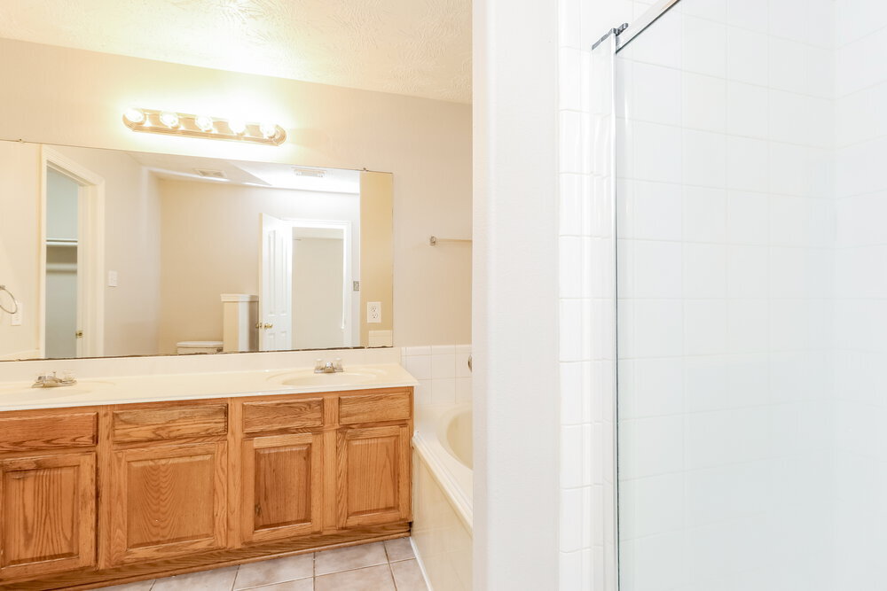 Building Photo - 4915 Tealgate Dr