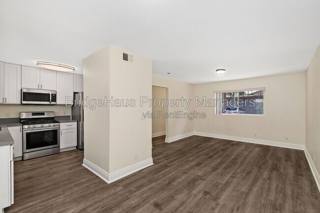 Building Photo - 4435 Tremont St