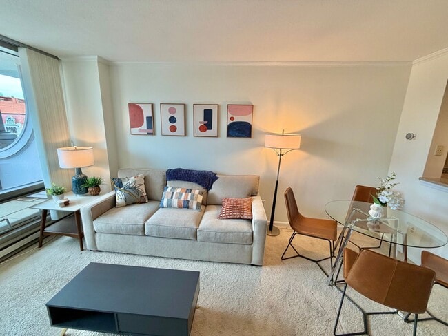 Building Photo - Penn Ave Prominent Neoclassical 1 Bed Condo, w/Balcony, Pool, Gym. - Furnished Option, Parking Op...