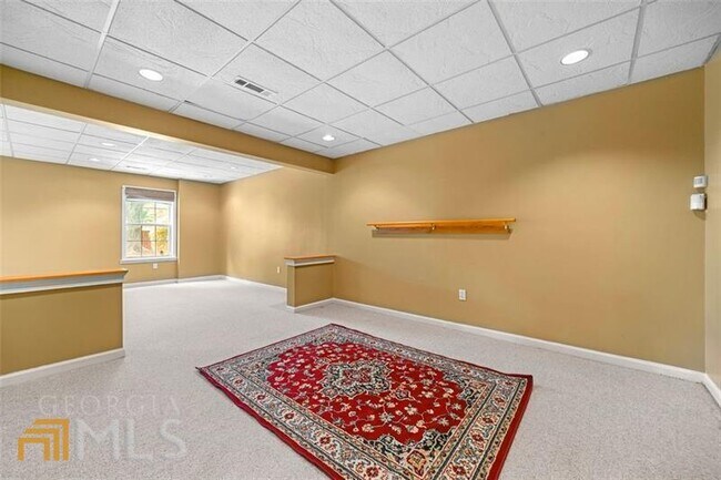Building Photo - 3492 Chastain Glen Ln NE