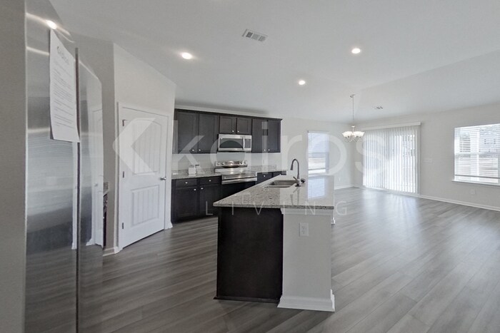 Building Photo - 109 Bluff Rd