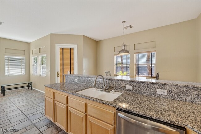 Building Photo - 3769 Erva St